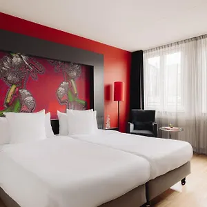 Hotel Leonardo Boutique Center Former Designhotel ****
